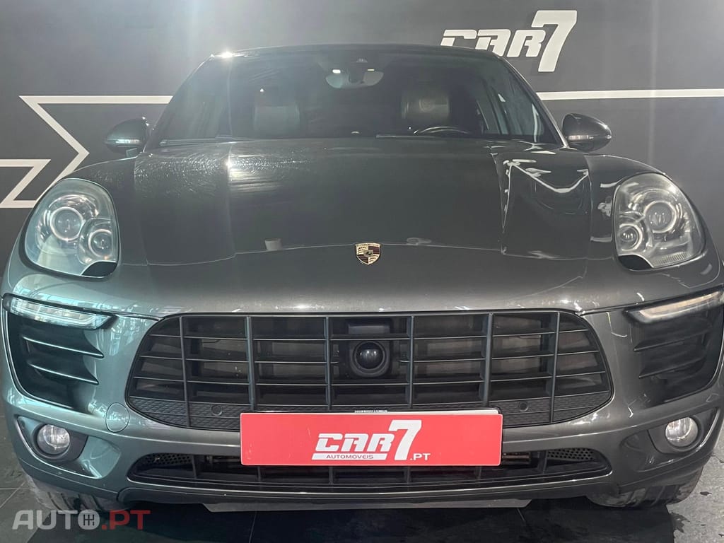 Porsche Macan S