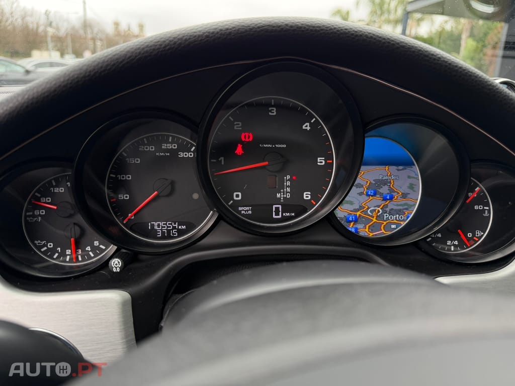 Porsche Panamera Standard