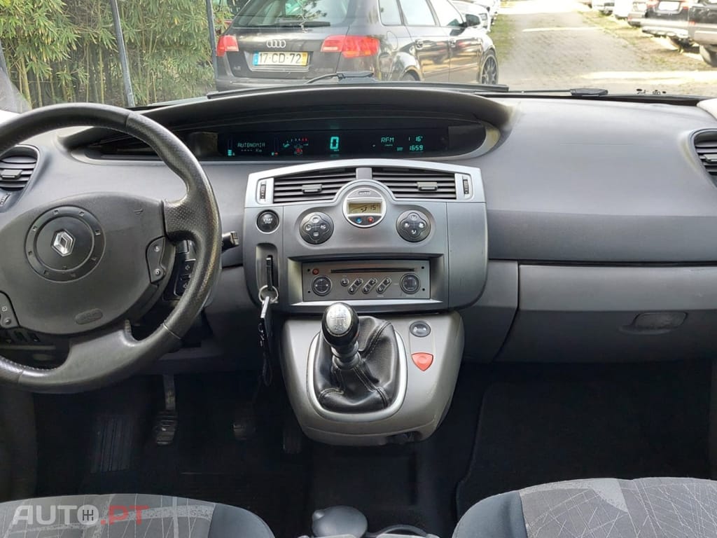 Renault Mégane Scenic 7L
