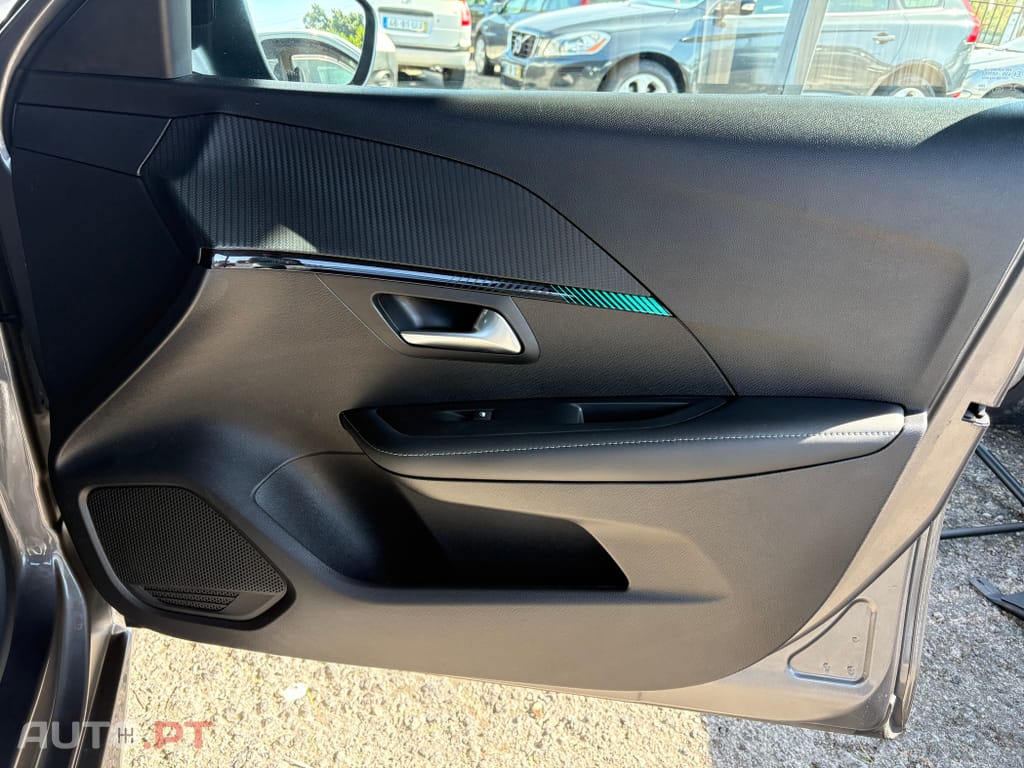 Peugeot 208 1.2 PureTech Allure Pack EAT8