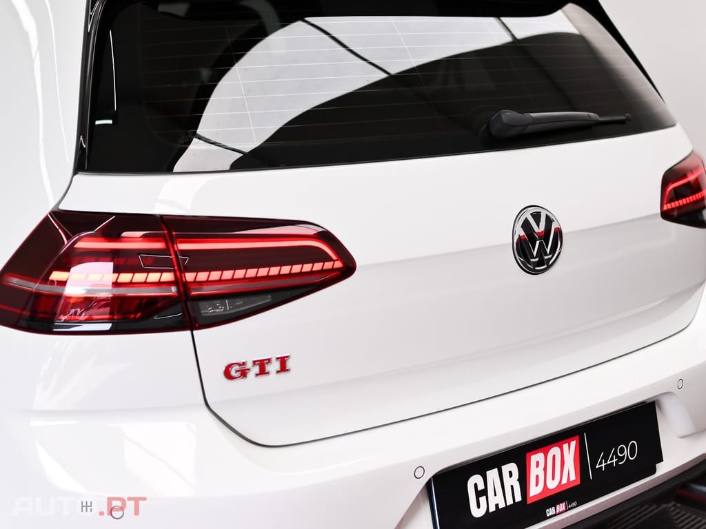 Volkswagen Golf 2.0 TSi GTi DSG Performance