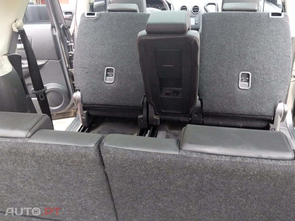Nissan Qashqai +2 1.6 dCi Tekna Premium 18