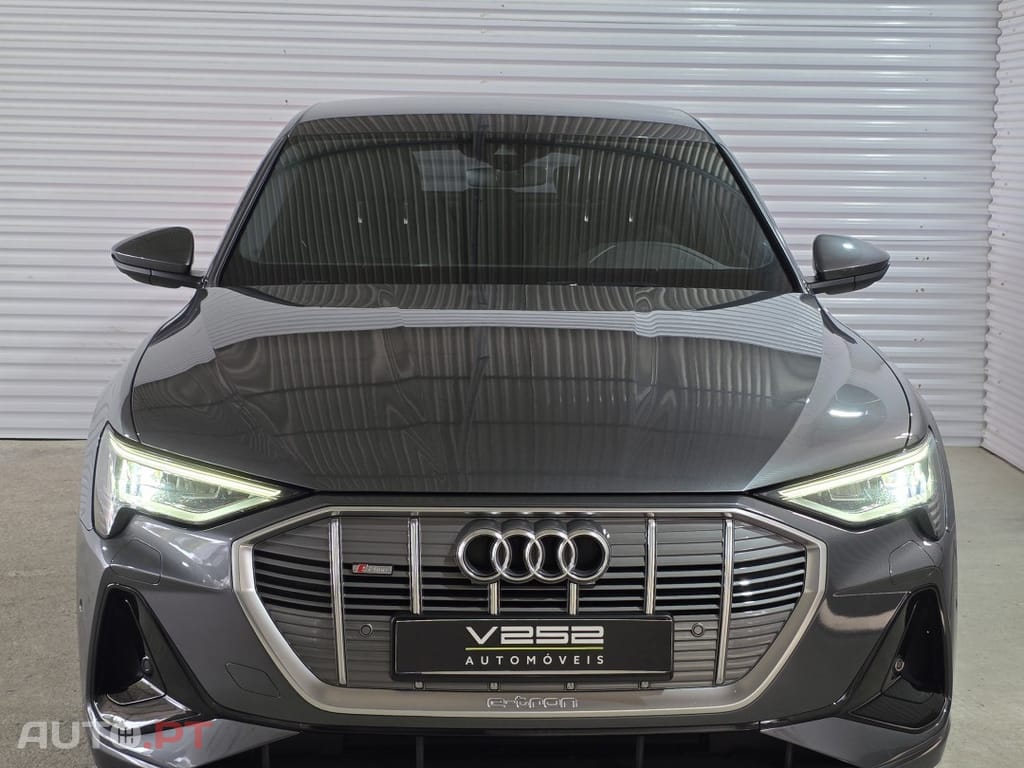 Audi E-Tron 55 quattro S line