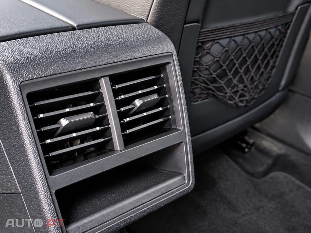 DS DS7 Crossback 2.0 BlueHDi La Première EAT8