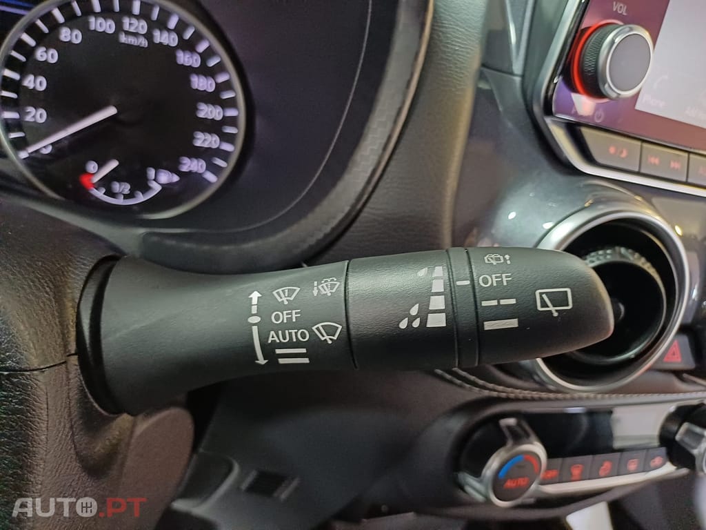 Nissan Juke 1.0 DIG-T N-Connecta DCT