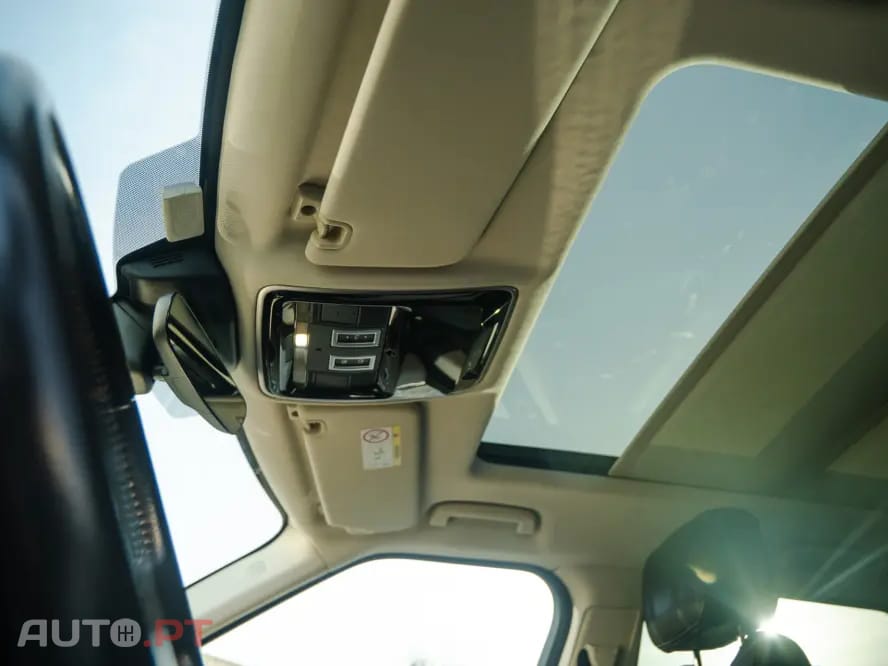 Land Rover Range Rover Sport SDV6 Black Edition
