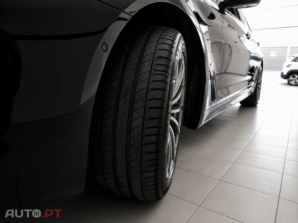 BMW 530 e iPerformance Pack M