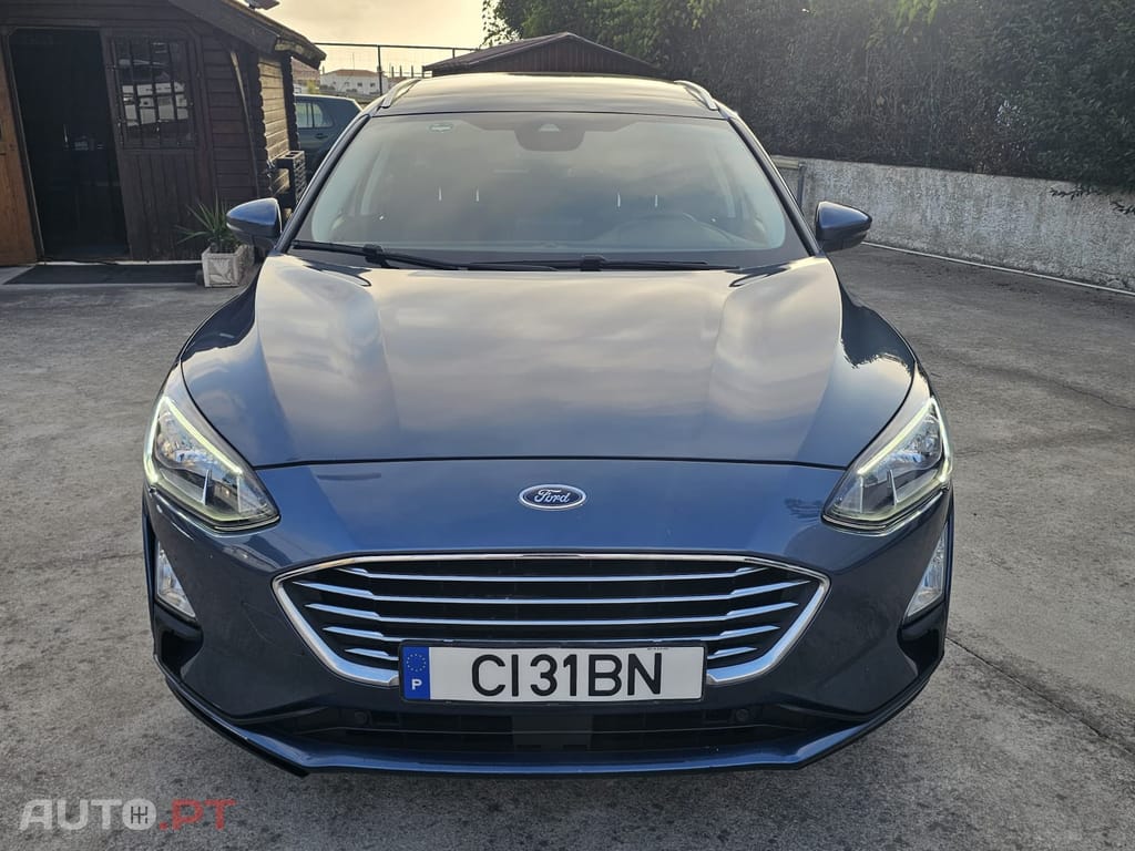 Ford Focus SW Titanium 1.0 ecoboost hybrid