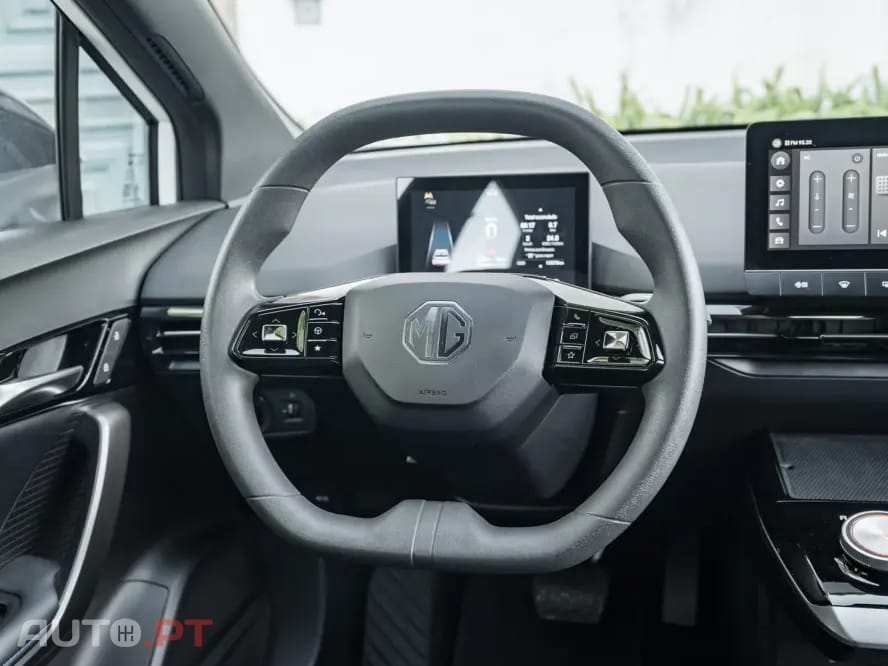 MG MG4 51 kWh Standard
