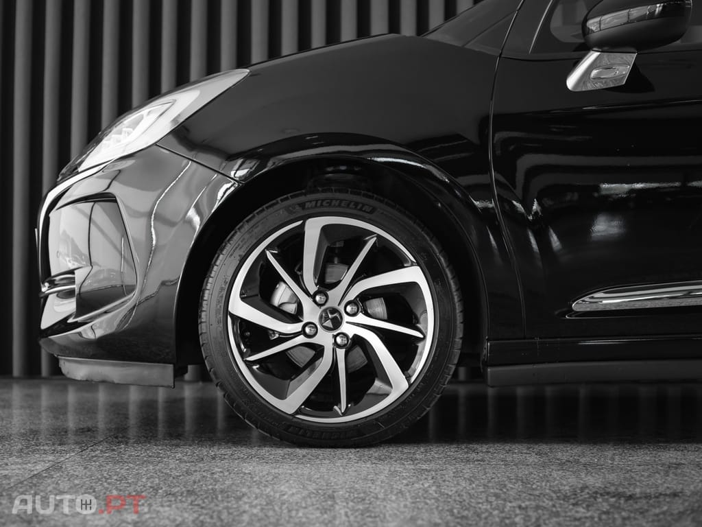 DS DS3 1.2 PureTech Sport Chic