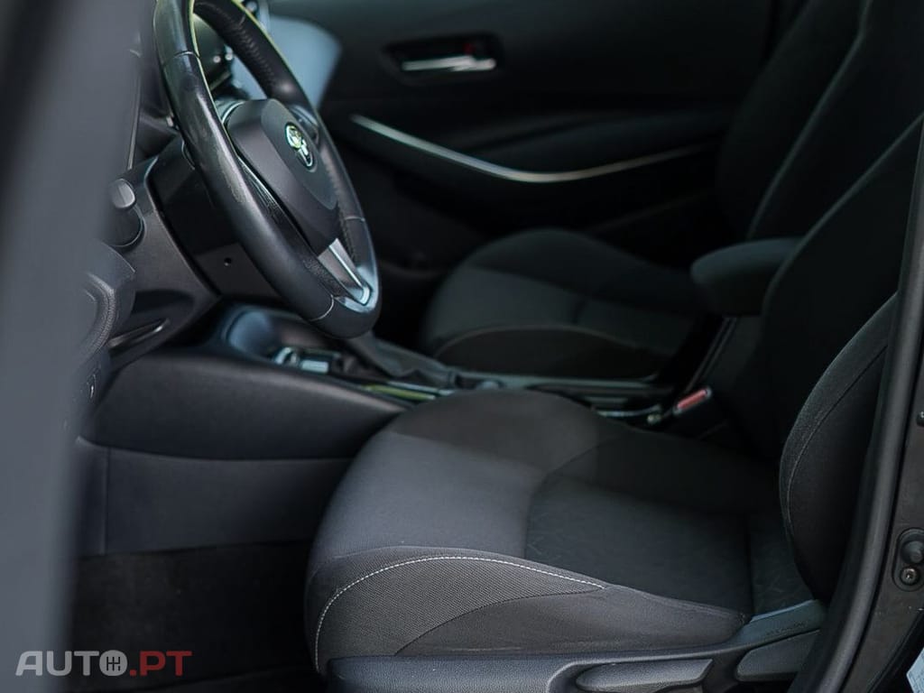 Toyota Corolla 1.8 Hybrid Comfort