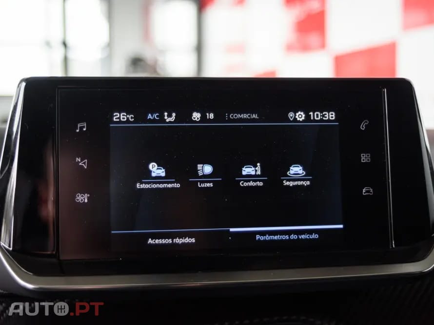 Peugeot 2008 PureTech 130 EAT8 Allure