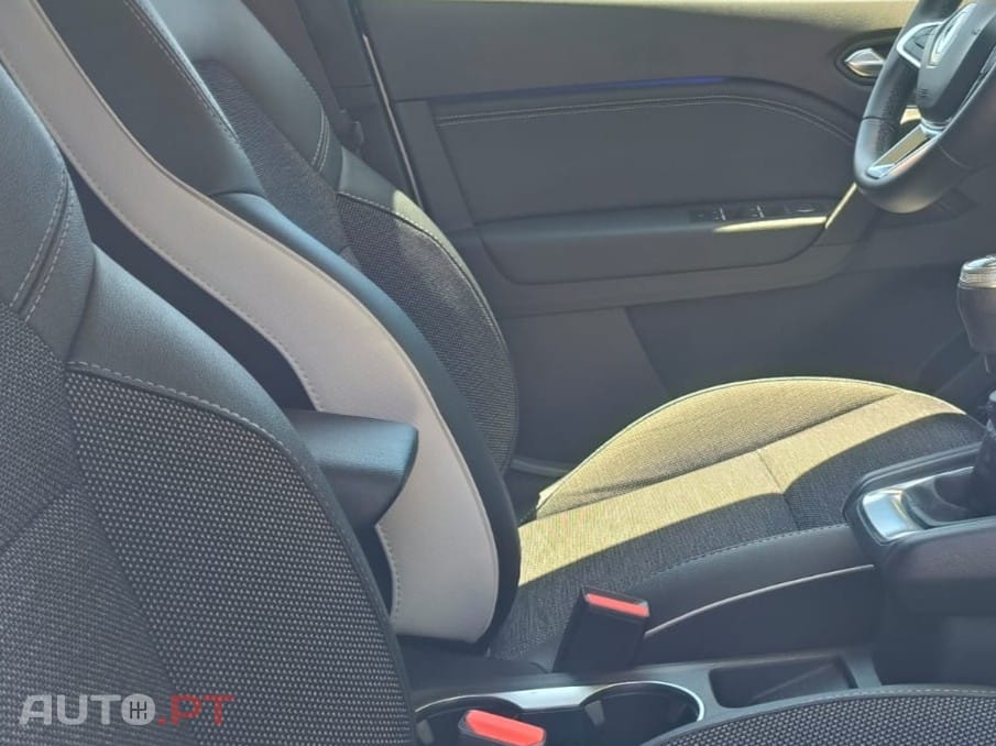 Renault Clio Techno