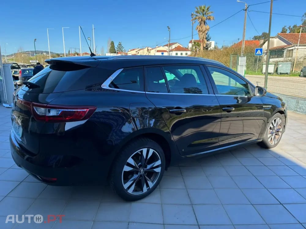 Renault Mégane IV SPORT TOURER 1.5 DCI INTENSE
