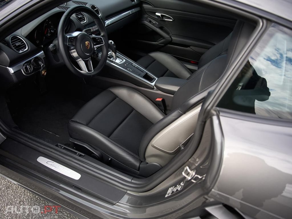 Porsche 718 2.0 PDK