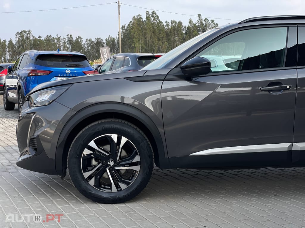 Peugeot 2008 1.2 PureTech Allure Pack