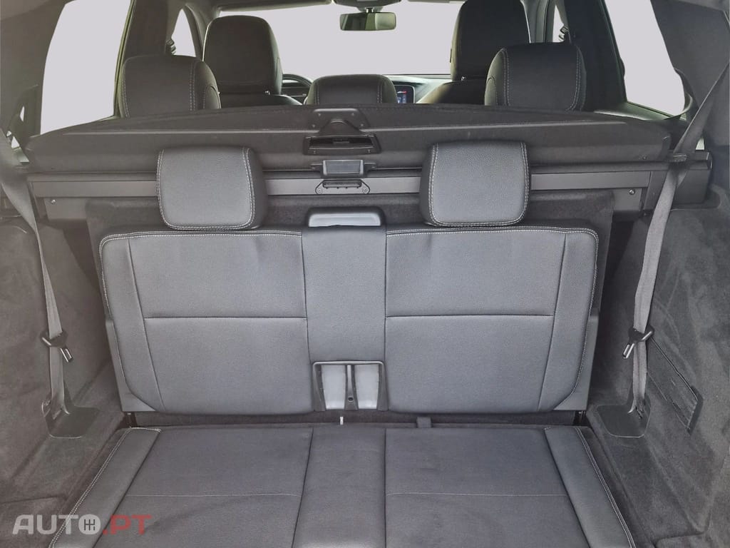 Mercedes-Benz E 220 d AMG Line 7L