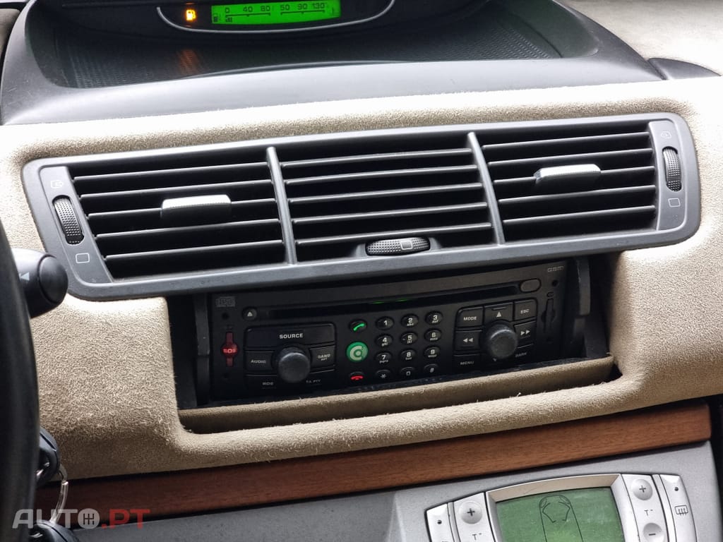 Lancia Phedra 2.2 JTD