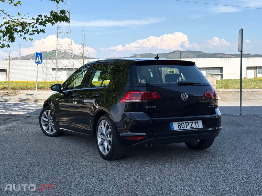 Volkswagen Golf 1.6 TDi Highline DSG