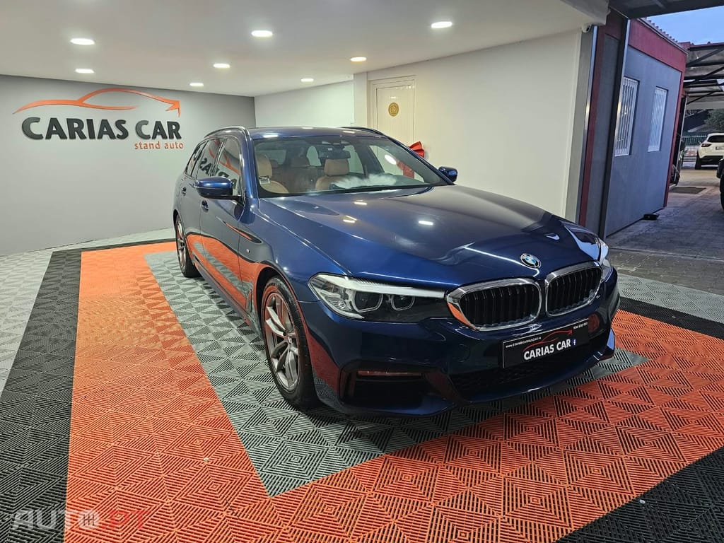 BMW 520 d Pack Desportivo M Auto
