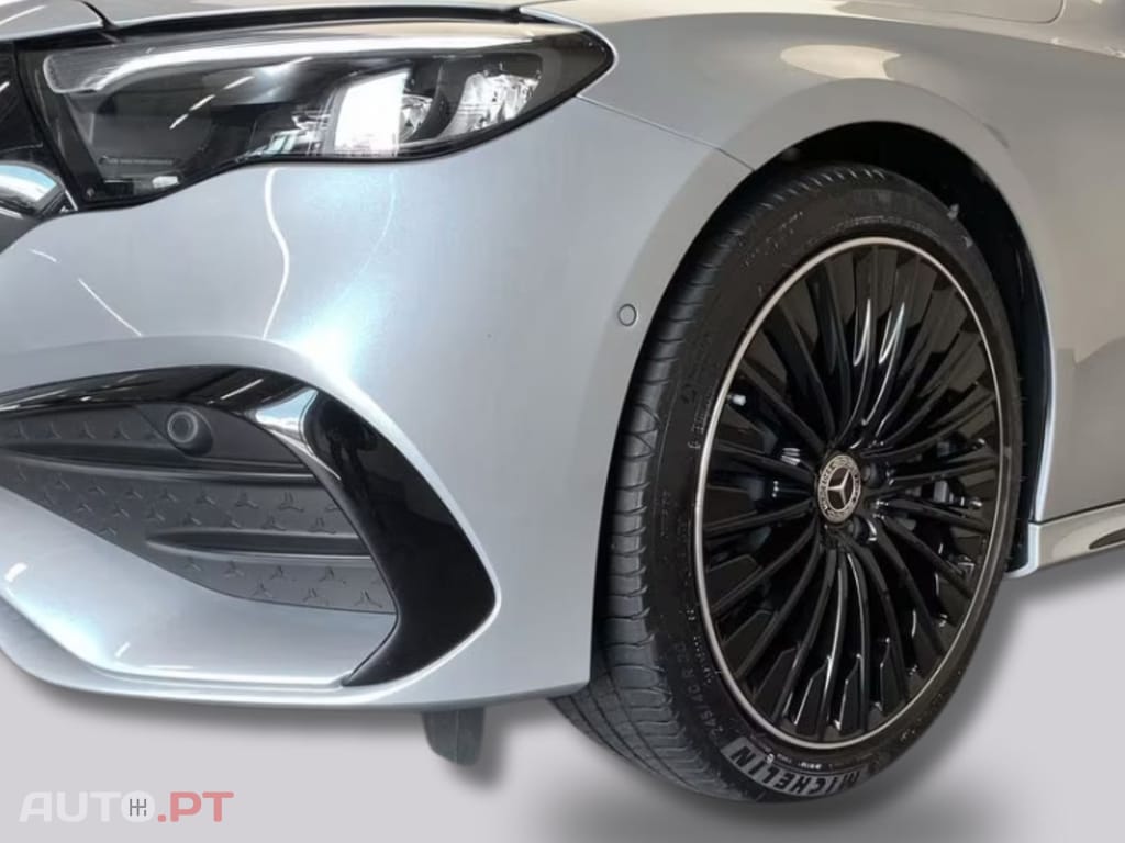Mercedes-Benz E 220 I.V.A DEDUTÍVEL d AMG