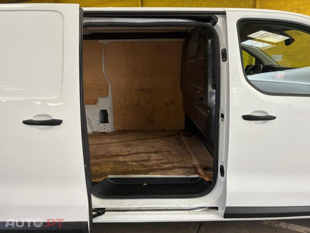 Citroen Jumpy 2.0 BlueHDi XL Driver