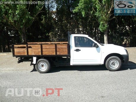 Isuzu D-Max 2.5 DTI CS 2WD L  3 Lugares