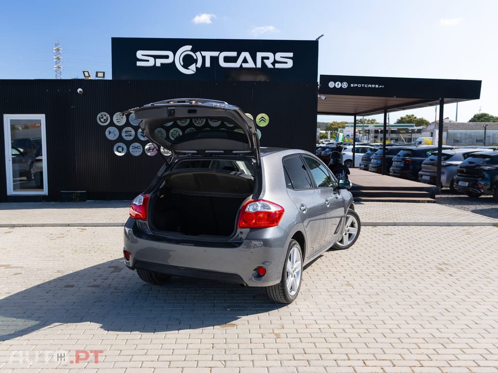 Toyota Auris 1.4 D-4D Comfort