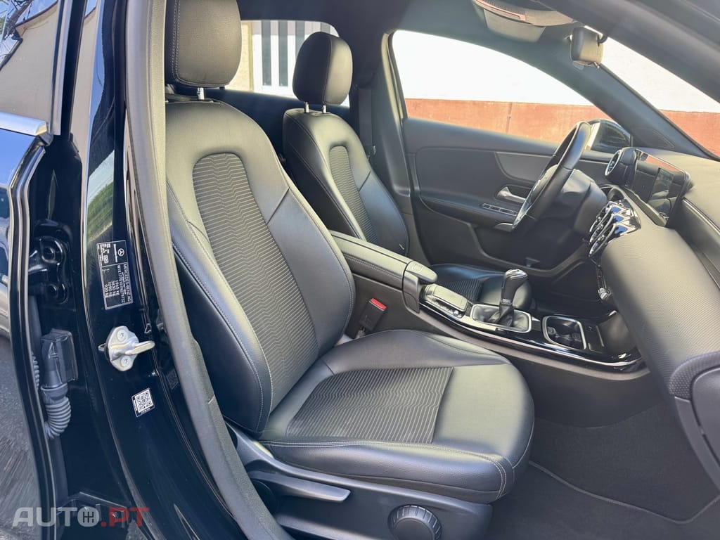 Mercedes-Benz A 180 d Style — fotografia 20