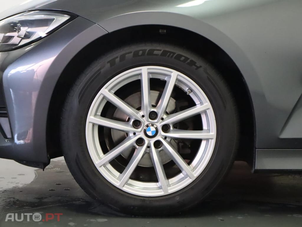 BMW 318 d Auto Advantage