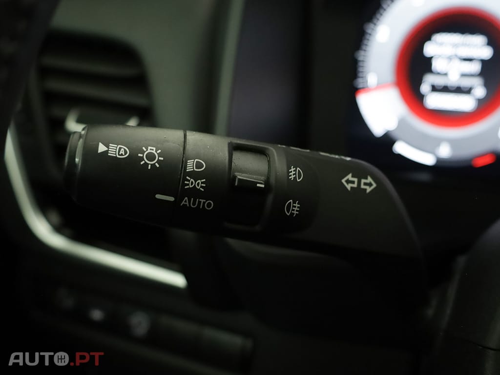 Nissan Qashqai Qashqai 1.3 DIG-T N-Connecta LED Xtronic