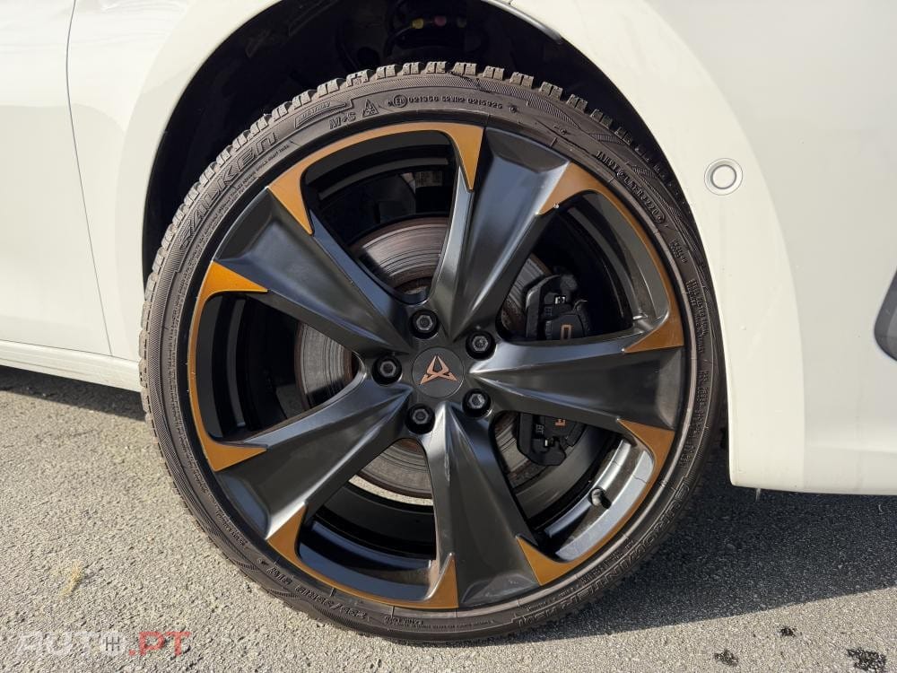 Cupra Leon 1.4 e-Hybrid VZ DSG