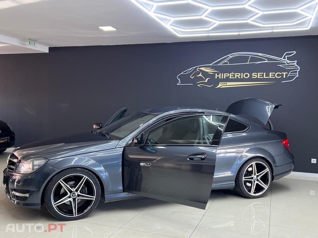 Mercedes-Benz C 220 CDI Coupe Amg Edition