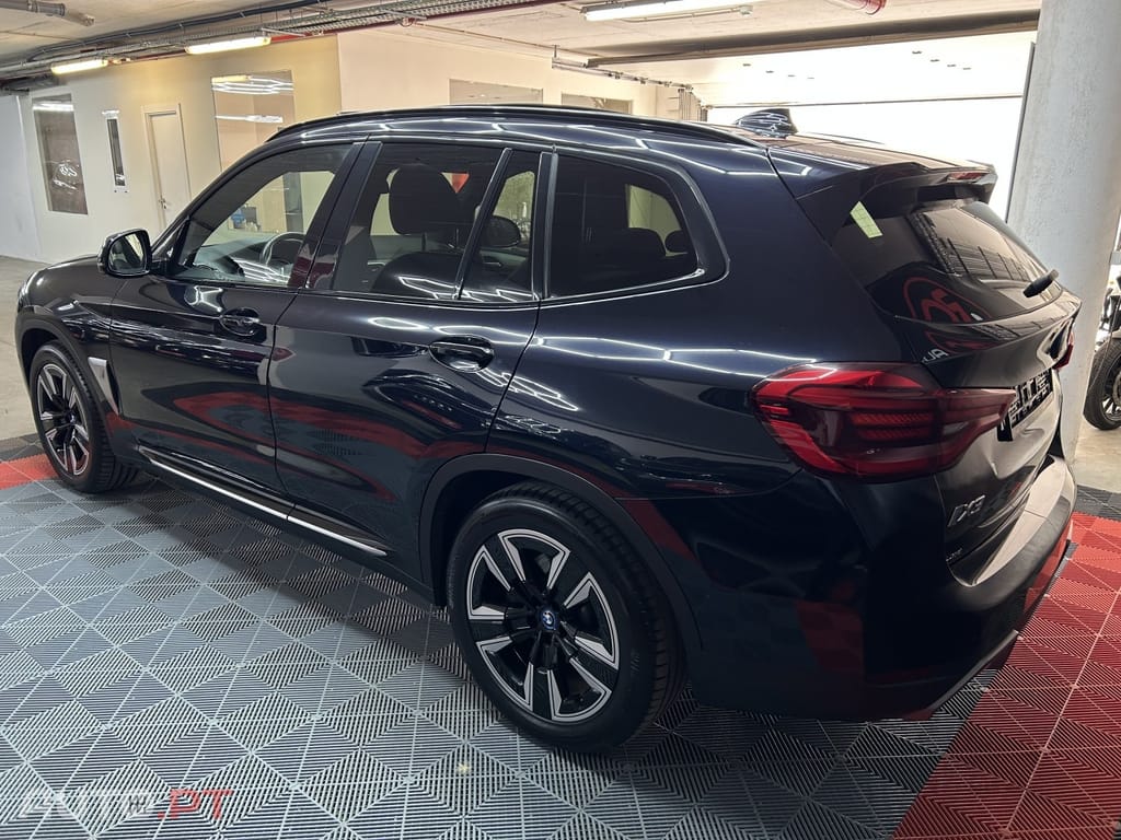 BMW iX3 Inspiring