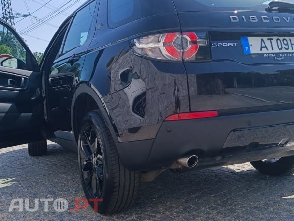 Land Rover Discovery Sport 2.0 D AWD R-Dynamic