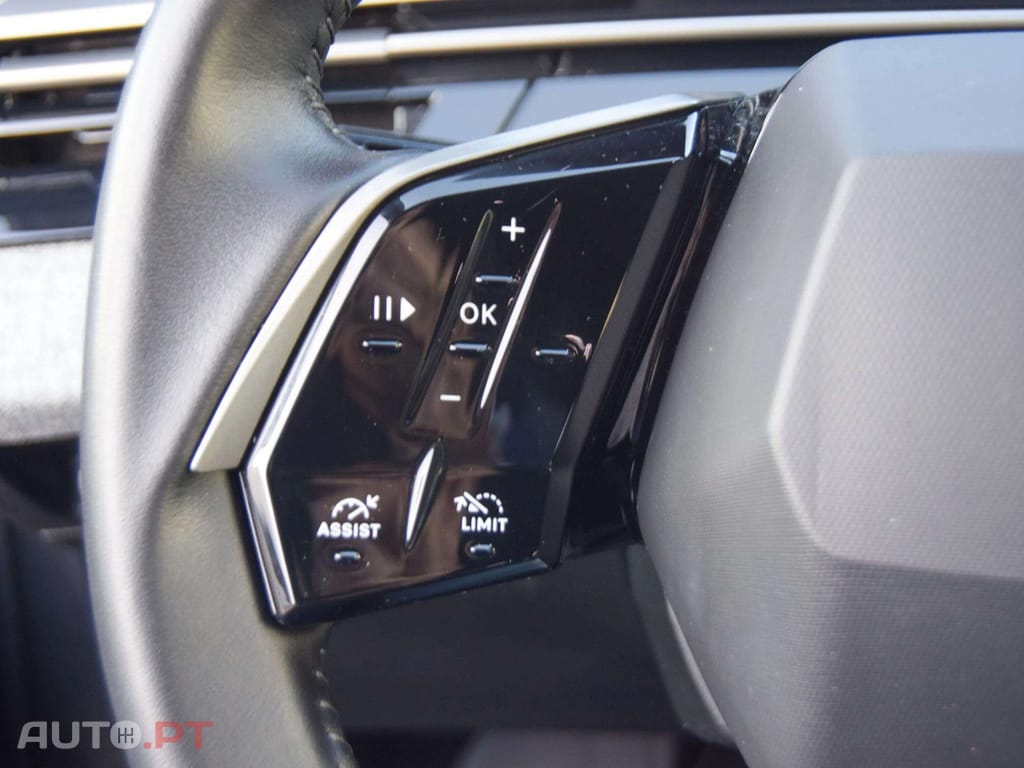 Peugeot 3008 1.2 Hybrid Allure e-DCS6