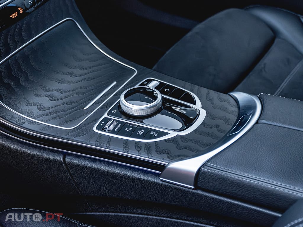 Mercedes-Benz C 300 de AMG Line