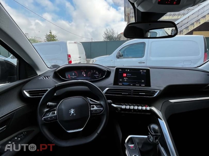 Peugeot 3008 1.5 BlueHDi Allure Pack