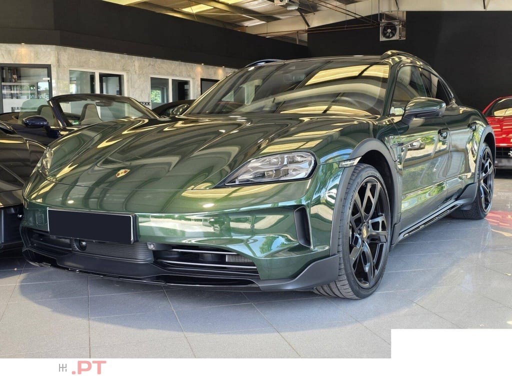 Porsche Taycan 4S
