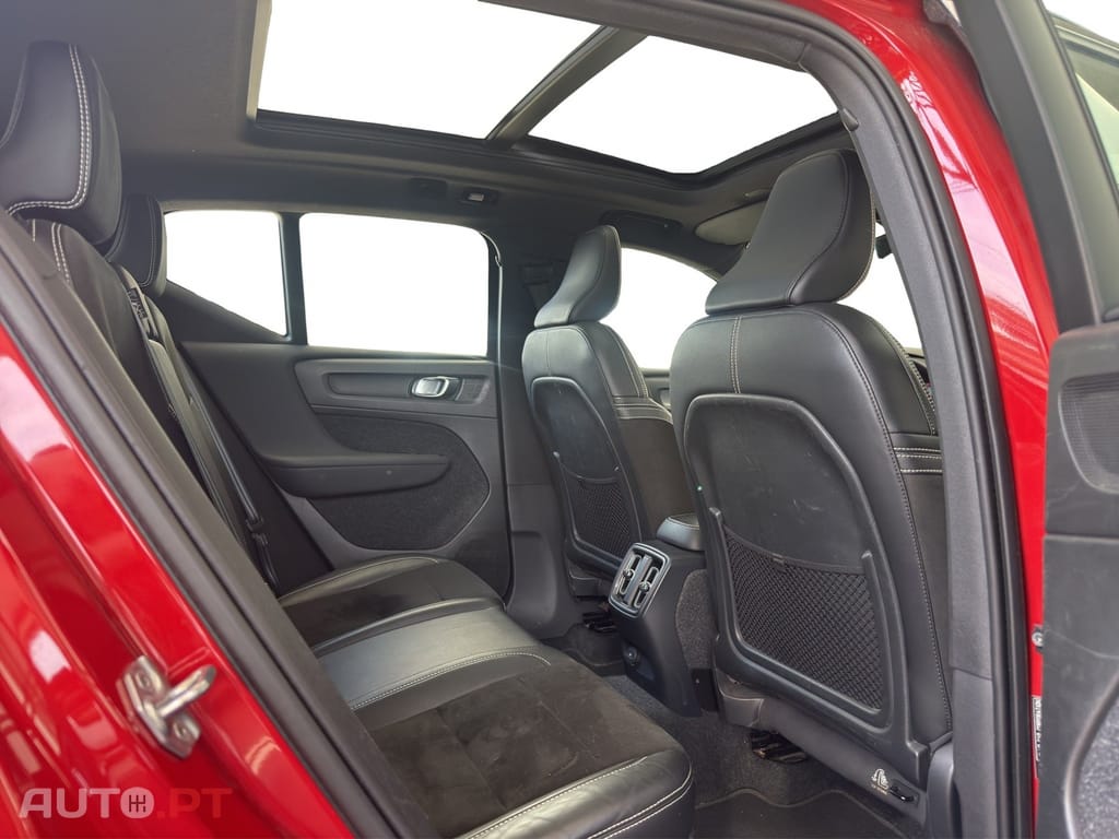 Volvo XC40 Recharge 78 kWh Twin Motor Ultimate