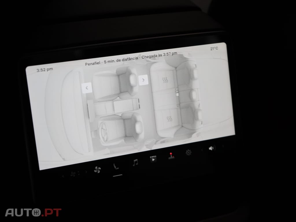 Tesla Model 3 Tração Traseira