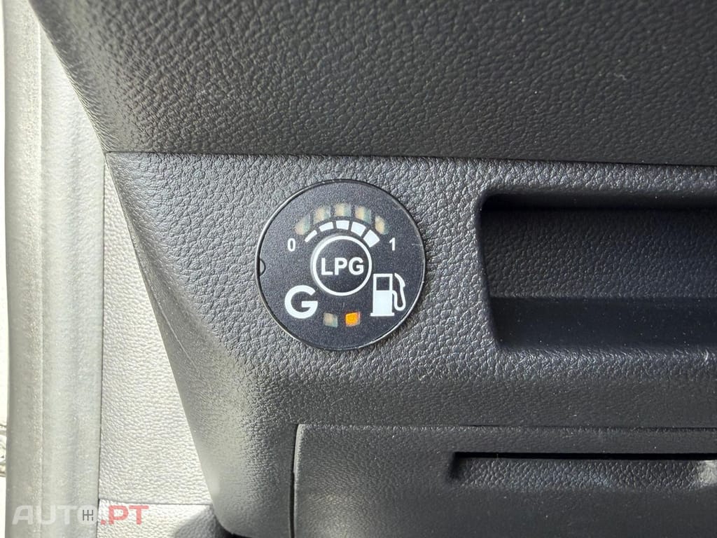 Renault Clio 1.0 TCe Evolution Bi-Fuel