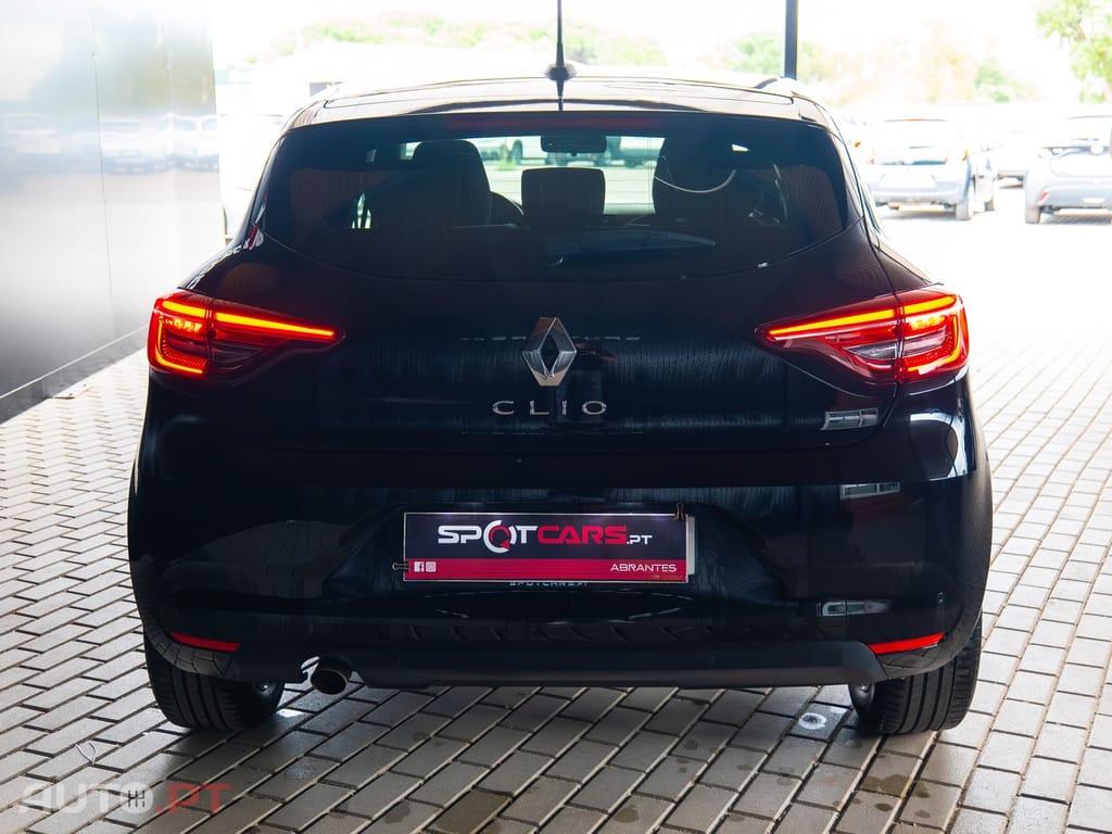 Renault Clio 1.0 TCe Techno Bi-Fuel
