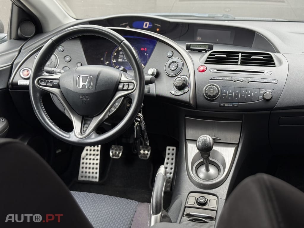 Honda Civic 1.8 Executive