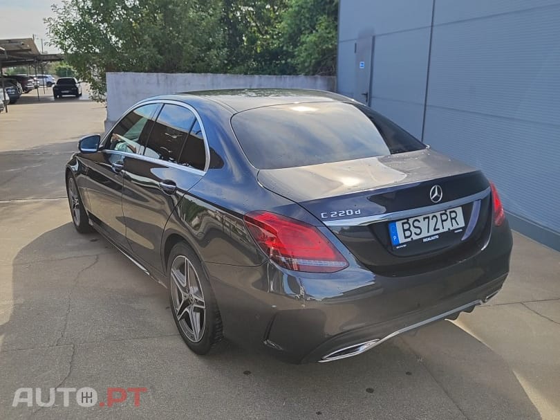 Mercedes-Benz C 220 AMG