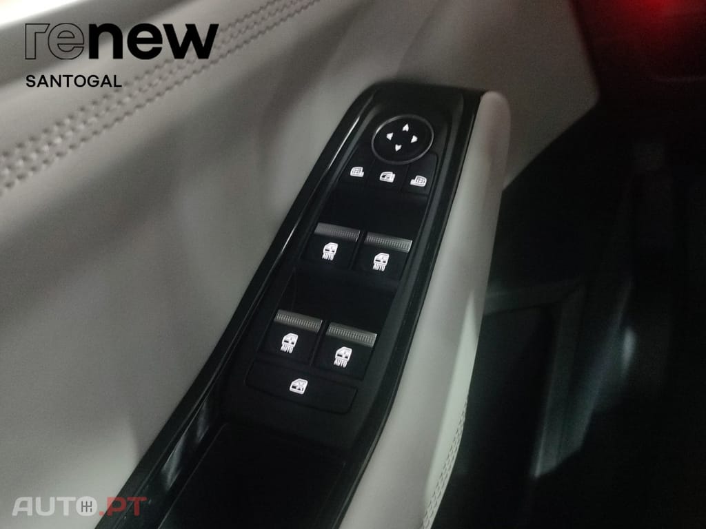 Renault Espace Iconic Full Hybrid E Tech 200