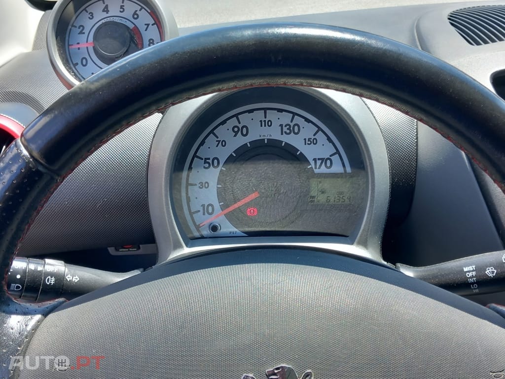 Peugeot 107 1.0 Sport Line