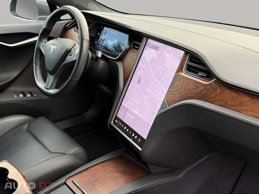 Tesla Model S Standard Range