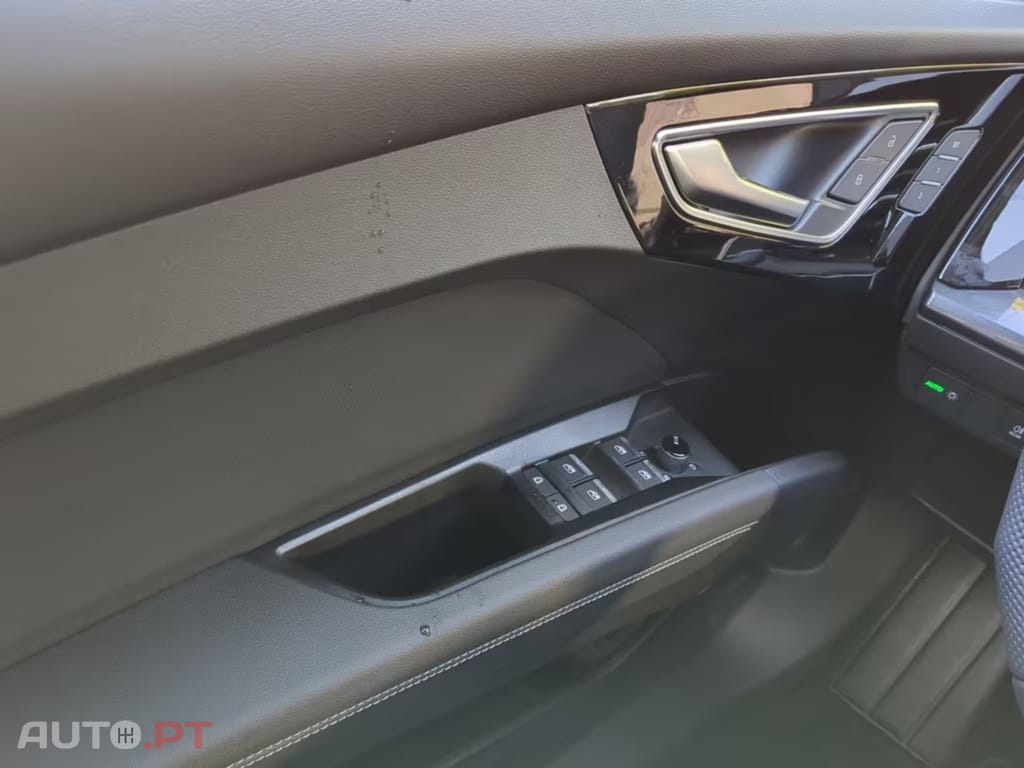 Audi Q4 E-Tron 50 Quattro I.V.A DEDUTIVEL
