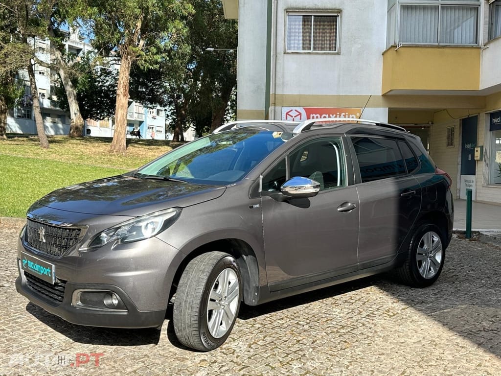 Peugeot 2008 PureTech 110 Stop&Start Style